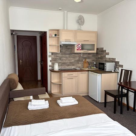 Авіа Apartment Ujhorod Exterior foto