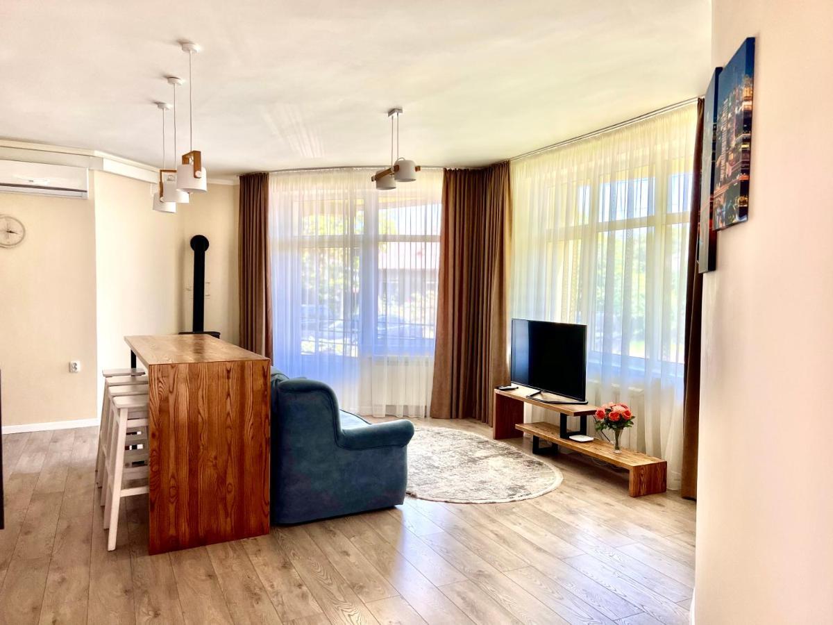 Авіа Apartment Ujhorod Exterior foto