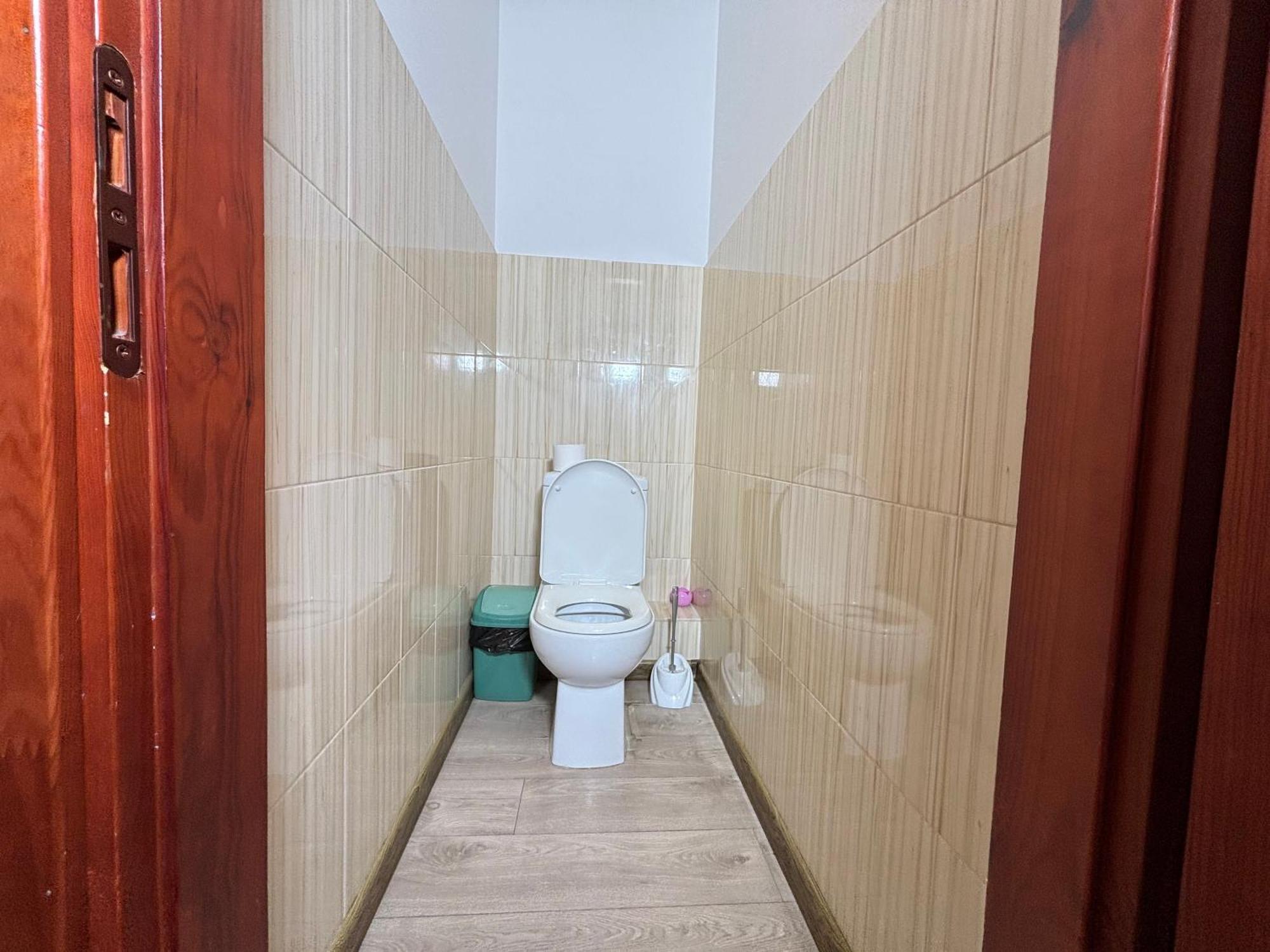 Авіа Apartment Ujhorod Exterior foto