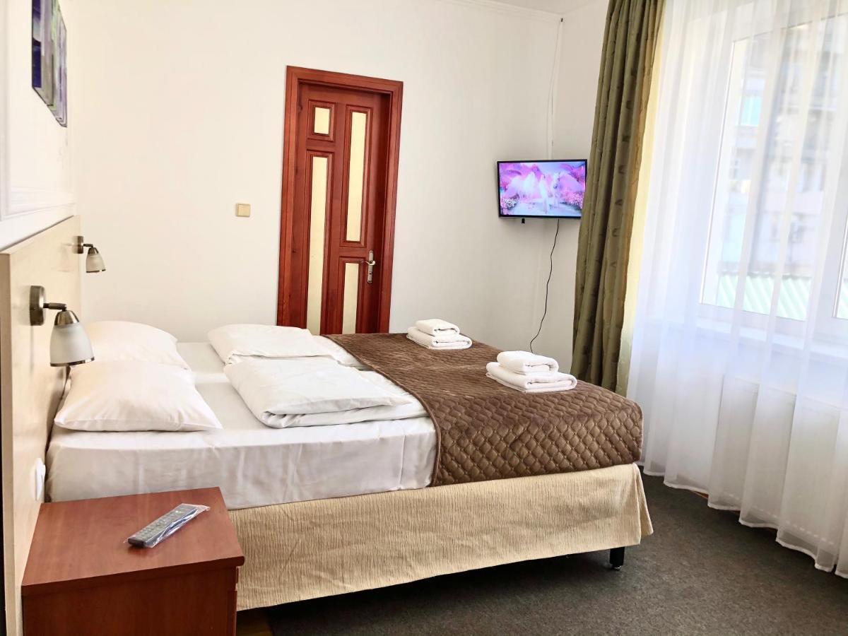 Авіа Apartment Ujhorod Exterior foto